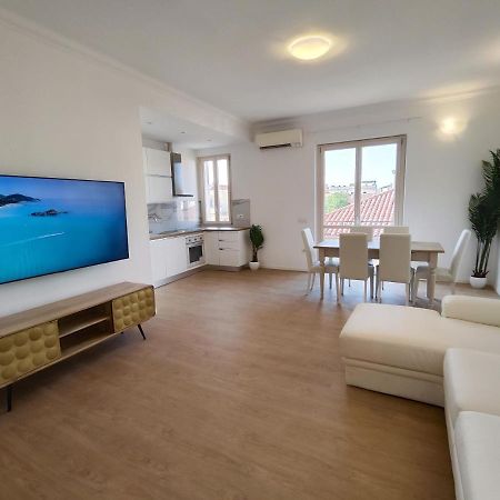 Appartamento Attico Vespucci Luxury Penthouse Olbia Esterno foto
