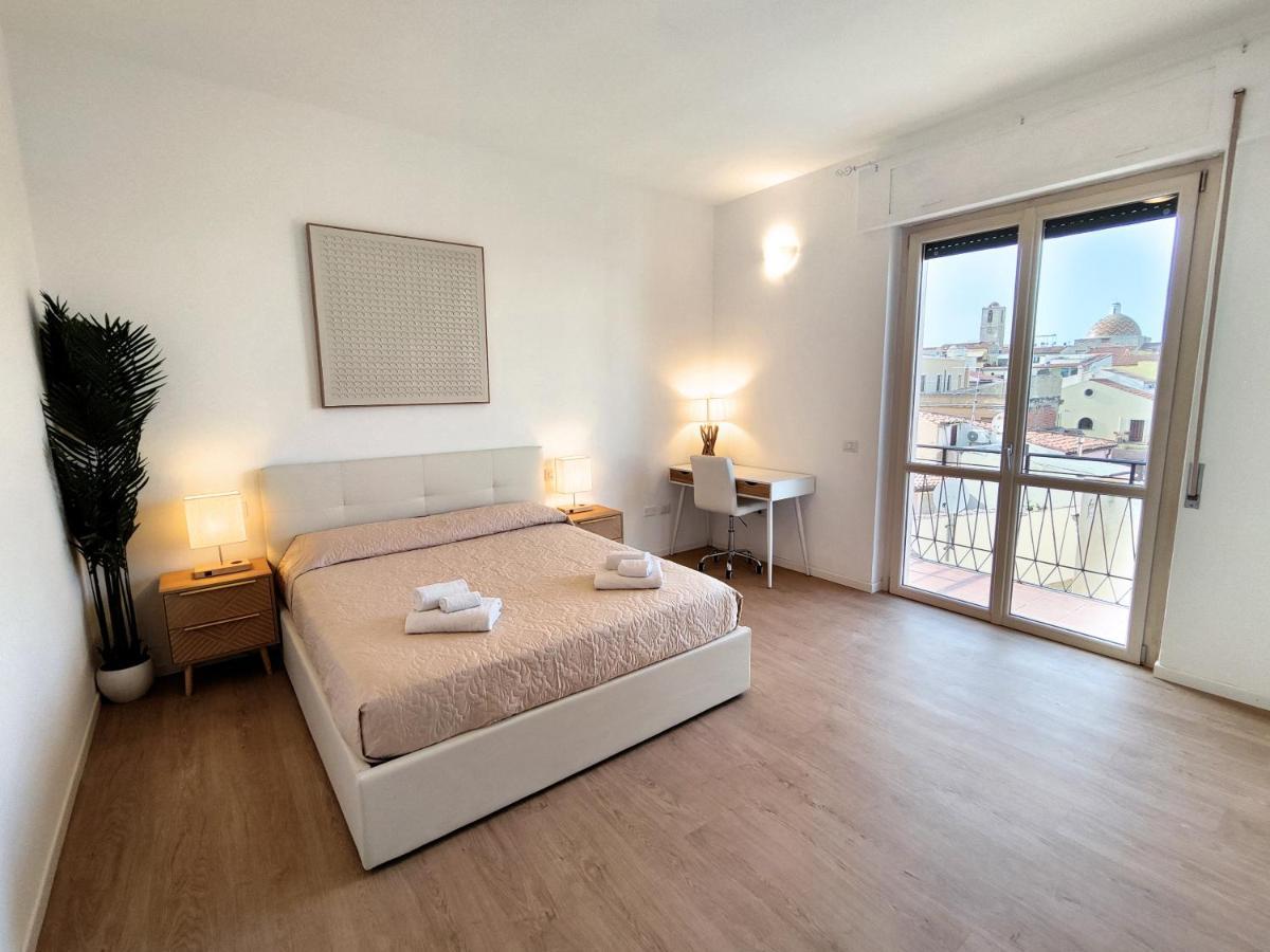 Appartamento Attico Vespucci Luxury Penthouse Olbia Esterno foto