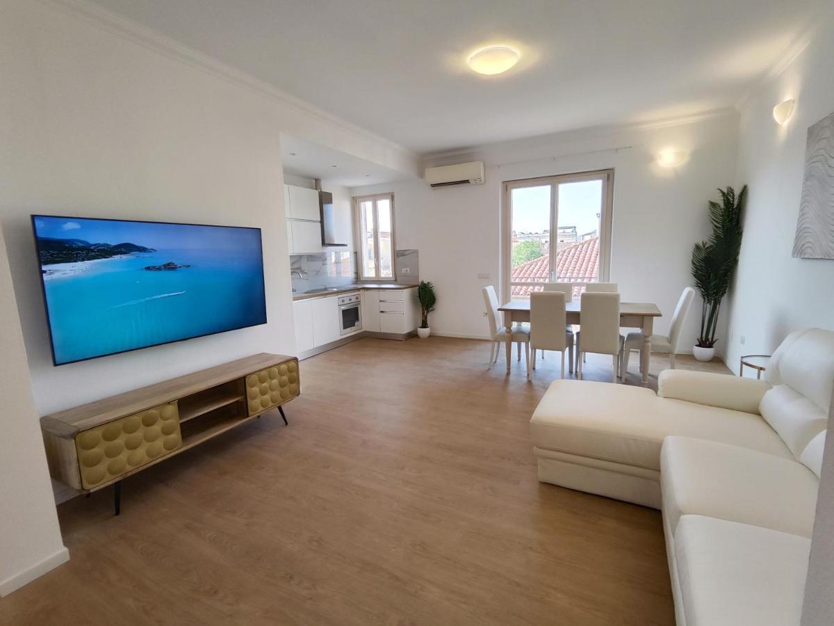 Appartamento Attico Vespucci Luxury Penthouse Olbia Esterno foto